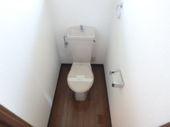 シンプルで使いやすいトイレです