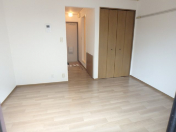 落ち着いて過ごせるお部屋