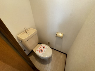 落ち着いたトイレです