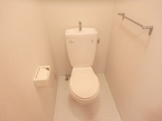 シンプルで使いやすいトイレです