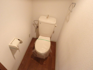 コンパクトで使いやすいトイレです