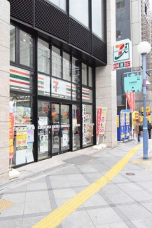 セブンイレブン 大阪南森町店まで240m