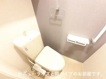 シンプルで使いやすいトイレです