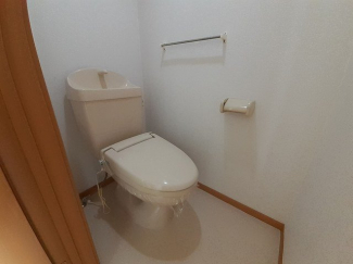 ゆったりとした空間のトイレです