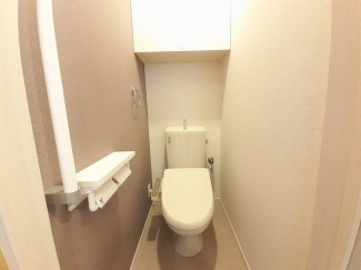 落ち着いたトイレです