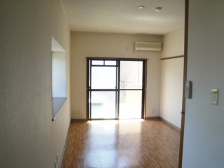 【居間・リビング】