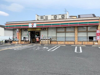 セブンイレブン堺百舌鳥梅町１丁店まで202m