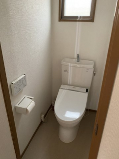 ゆったりとした空間のトイレです