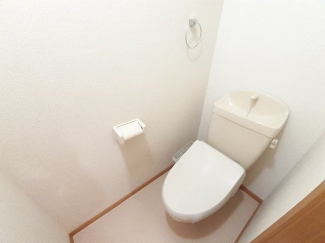 シンプルで使いやすいトイレです