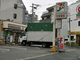 セブンイレブン近鉄布施駅南店まで691m