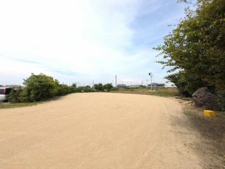 松山市河野中須賀の売地の画像