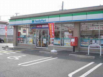 ファミリーマート草津南笠東店まで604m