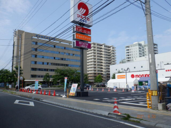 マルナカ若草店まで82m