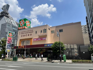 ライフ天神橋店まで665m