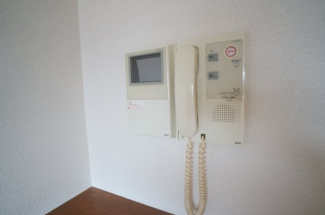 参考、同建物・反転間取りの号室