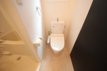 シンプルで使いやすいトイレです