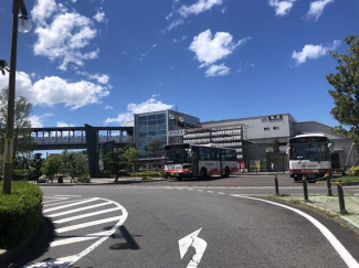 ＪＲ阪和線熊取駅まで2000m