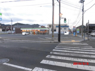 ファミリーマート松山石手店まで996m