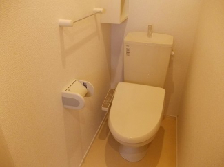 落ち着いたトイレです