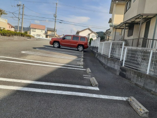 駐車場に車を止められます