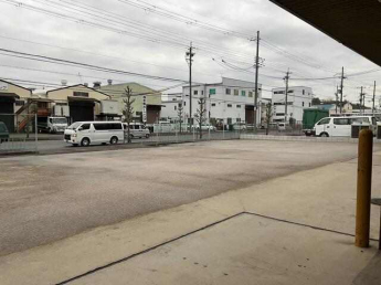 富田林企業団地メイン通り　天井クレーン付工場・倉庫　業務用ＥＶの画像