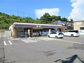 セブンイレブン神戸垂水上高丸店まで190m