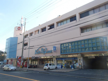 ガスト長田上池田店まで435m