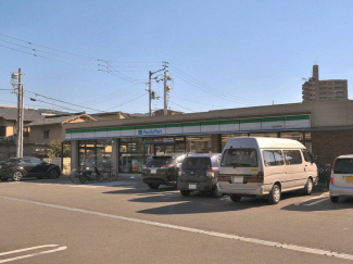 ファミリーマート松山石手店まで160m