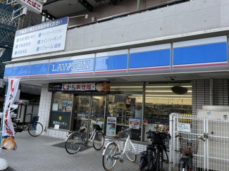 ローソン港区弁天五丁目店まで386m