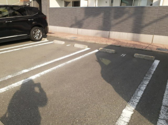 駐車場完備です