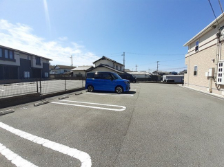 駐車場完備です