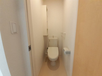 ゆったりとした空間のトイレです