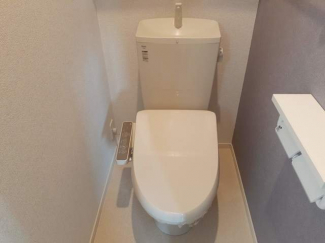 落ち着いたトイレです