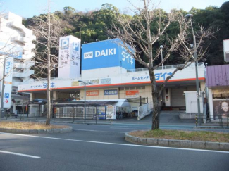 DCMダイキ城北店 724m