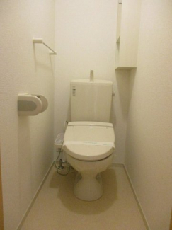 シンプルで使いやすいトイレです