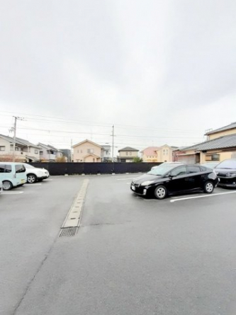 駐車場に車を止められます