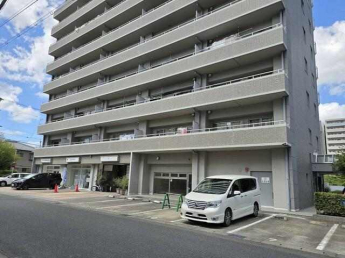 ☆ＪＲ栗東駅徒歩３分の立地　　☆マンション１階の駅近テナント