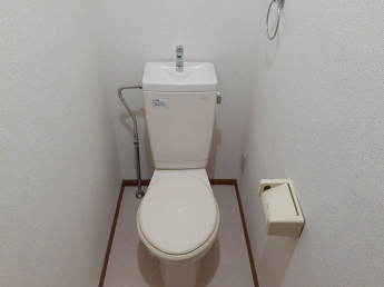 シンプルで使いやすいトイレです