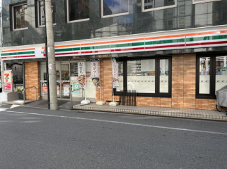 セブンイレブン大阪高麗橋４丁目店まで120m