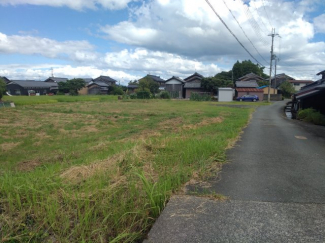 【前面道路含む現地写真】