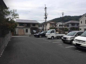 柏原市太平寺２丁目の駐車場の画像