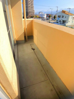 新居浜市久保田町２丁目のマンションの画像