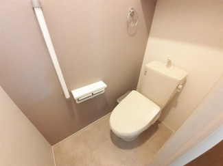 シンプルで使いやすいトイレです