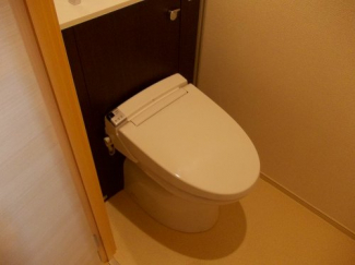 シンプルで使いやすいトイレです