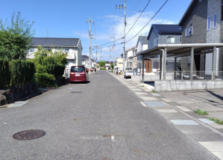 【前面道路含む現地写真】