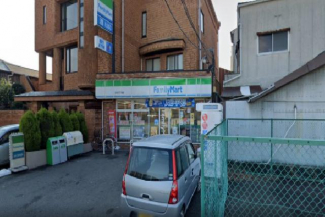 ファミリーマート伝法二丁目店まで359m