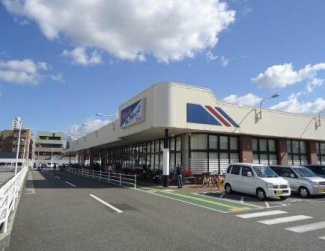 マルアイ加古川駅前店まで578m