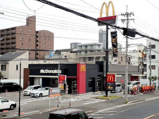 マクドナルド　大久保2号線沿まで66m