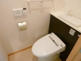 落ち着いたトイレです