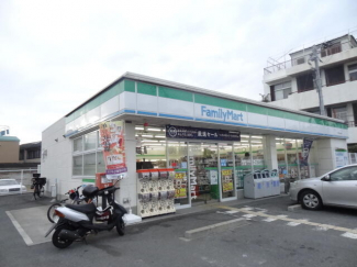 ファミリーマート 門真宮前町店まで300m